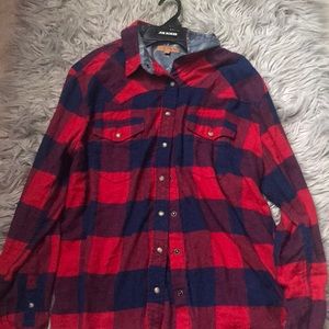 Women’s plaid shirt